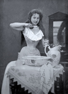 Foto del 1899 di igiene orale a casa